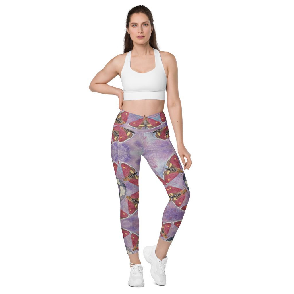 Crossover leggings with pockets (Mint Moths 1)